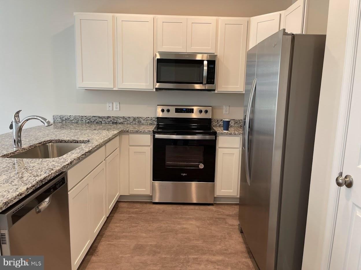 254 Baker Dr - Photo 4 of 12