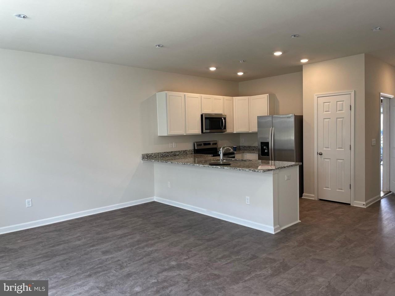 254 Baker Dr - Photo 5 of 12