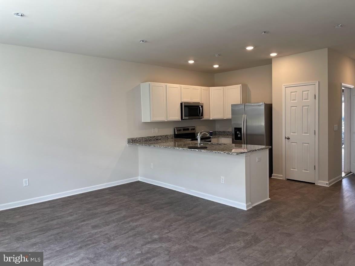 254 Baker Dr - Photo 6 of 12