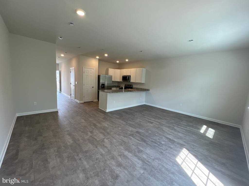 254 Baker Dr - Photo 7 of 12