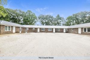 featured image of 702 Couch St