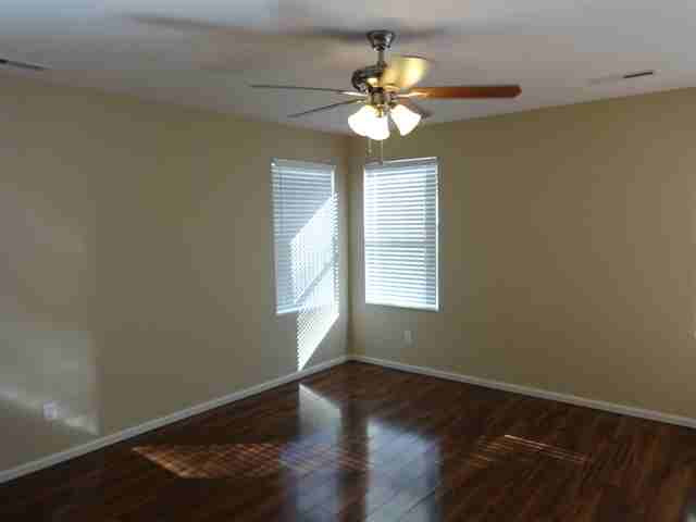 751 Canyon Ln - Photo 3 of 19