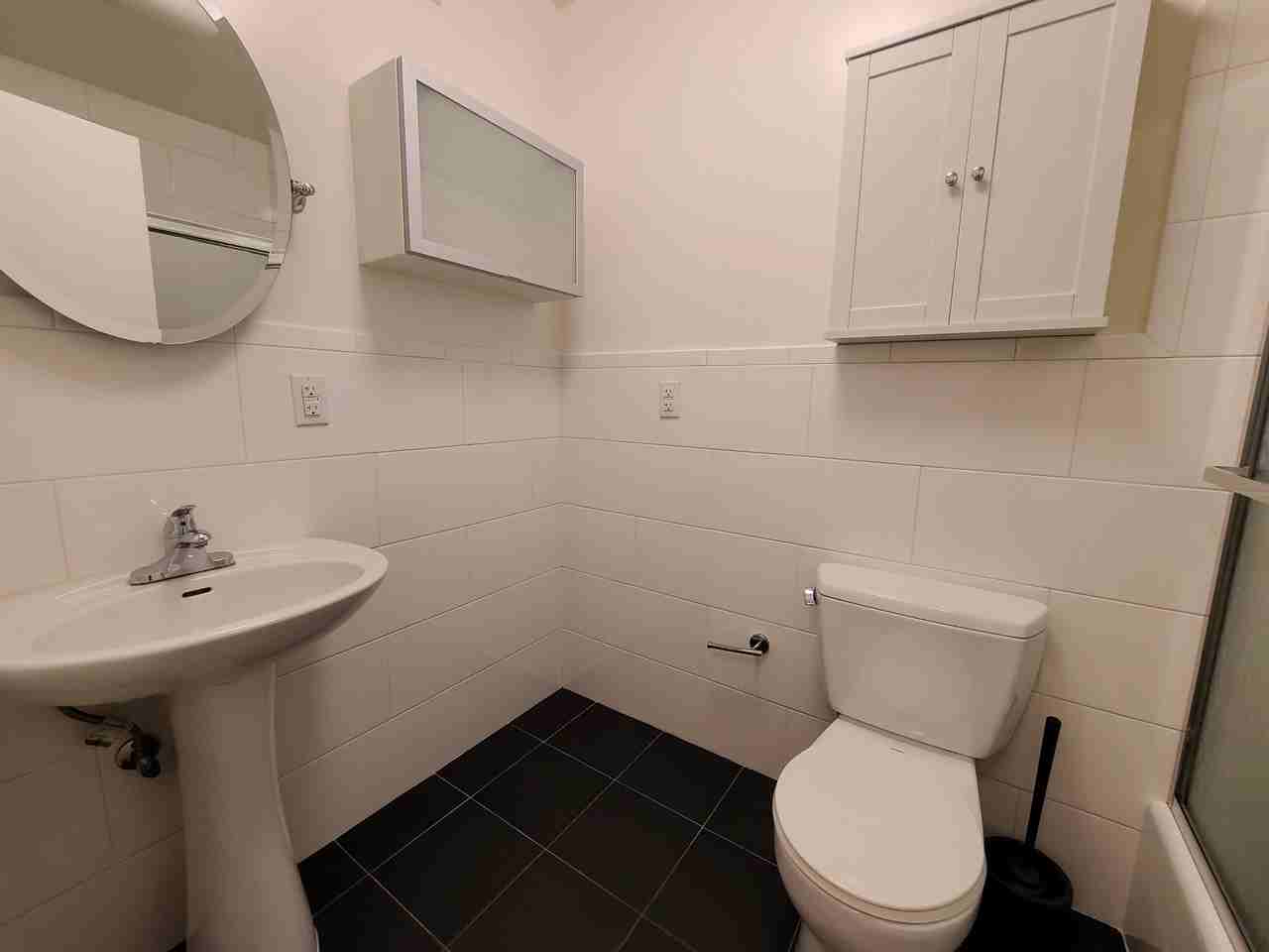1400 Castro St #4 - Photo 7 of 13