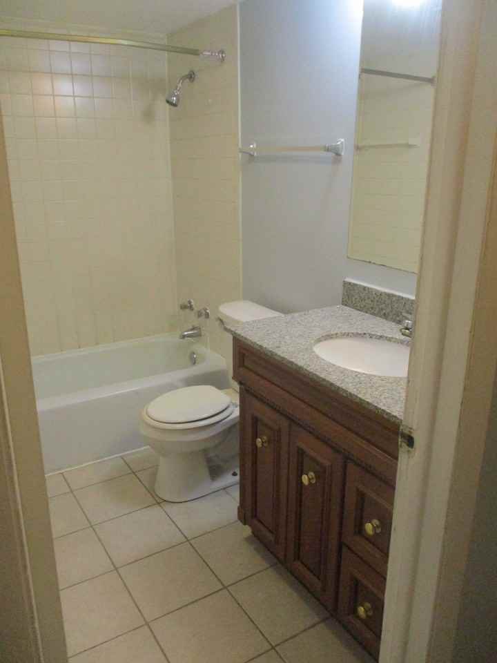 2901 Willow Ln #A6 - Photo 4 of 6