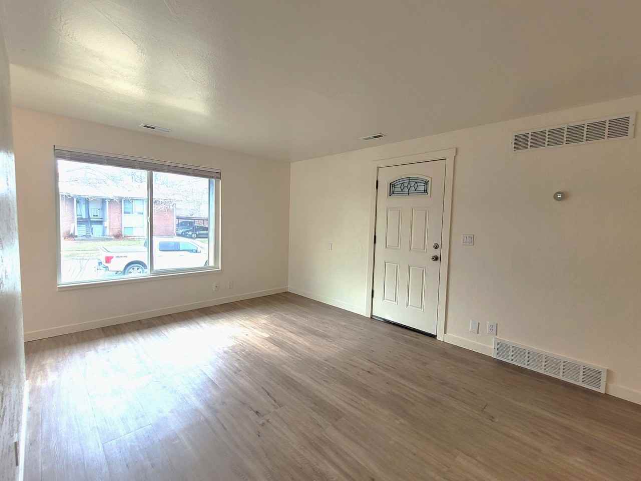 4661 S Arlington Park Dr #4 - Photo 2 of 10