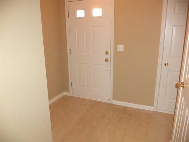 3034 Falling Waters Ln - Photo 2 of 12