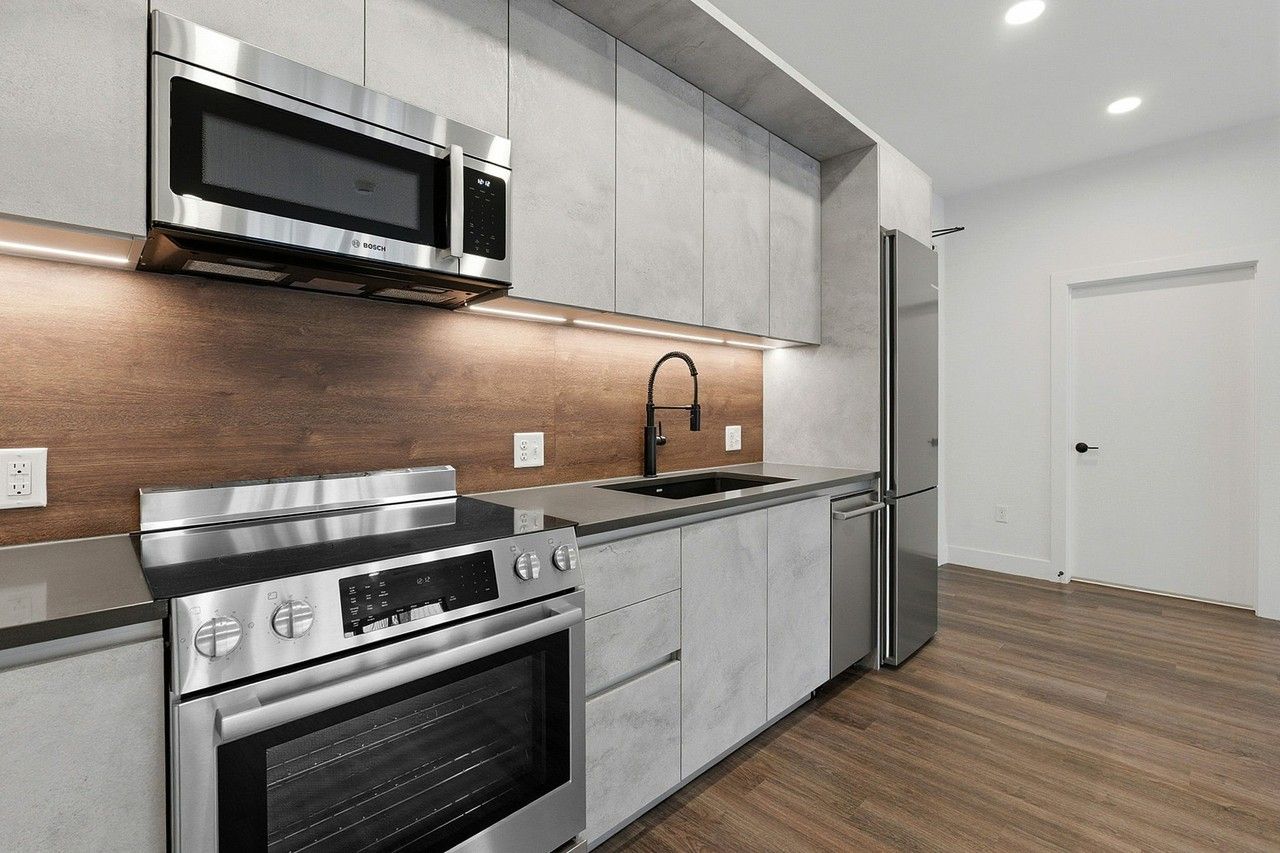4315 S Congress Ave #202 - Photo 7 of 39