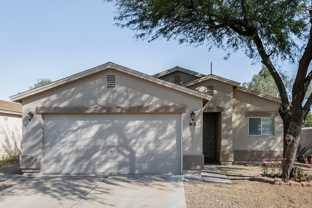 1074 E Silversmith Trl - Photo 1 of 1