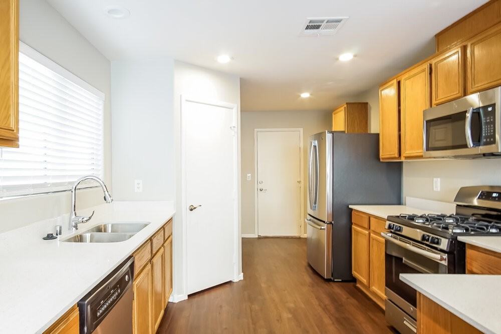 11891 Partenio Ct - Photo 6 of 14