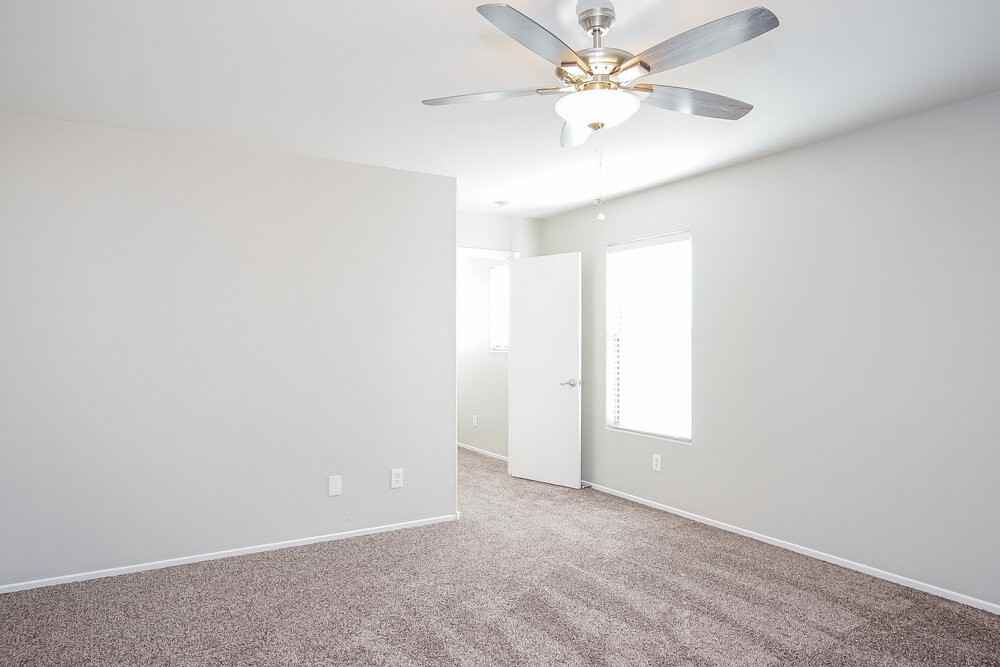 11891 Partenio Ct - Photo 7 of 14