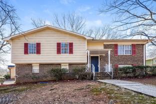 1920 Croydon Cir - Photo 1 of 1
