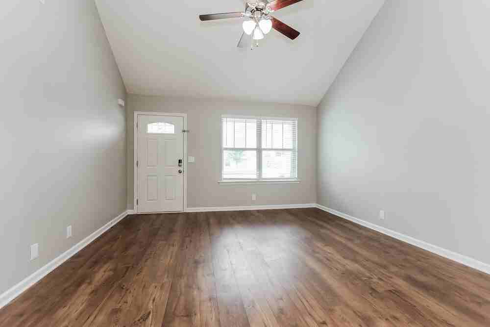 4415 Prometheus Way - Photo 4 of 17
