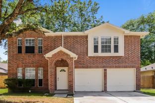 18450 Hollow Oaks Cir - Photo 1 of 1