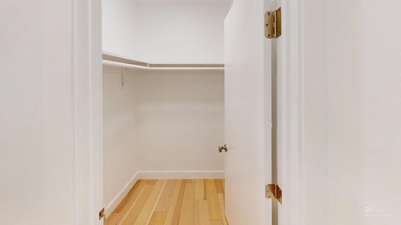 717 I St - Photo 7 of 23
