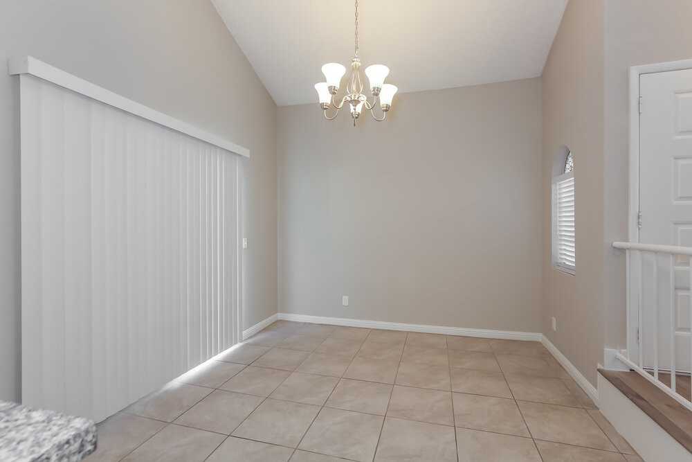 1403 Harmony Hill Dr - Photo 6 of 17