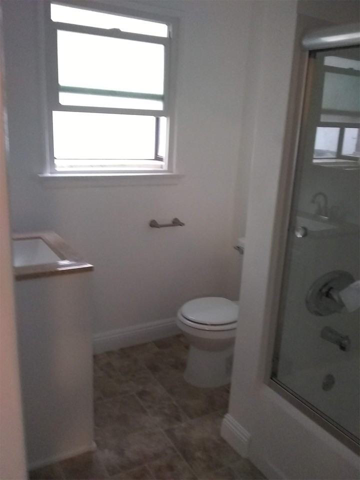 921-929 S. Serrano Avenue - Photo 6 of 20