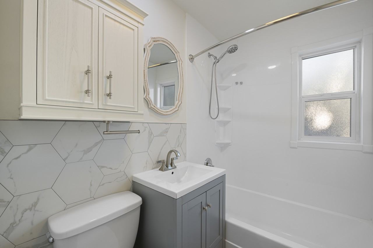 4607 S 475 W #1 - Photo 6 of 20