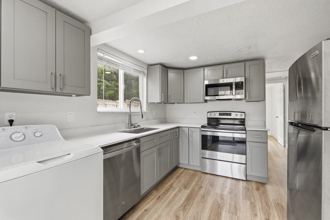 3022 Jefferson Ave #1 - Photo 2 of 20