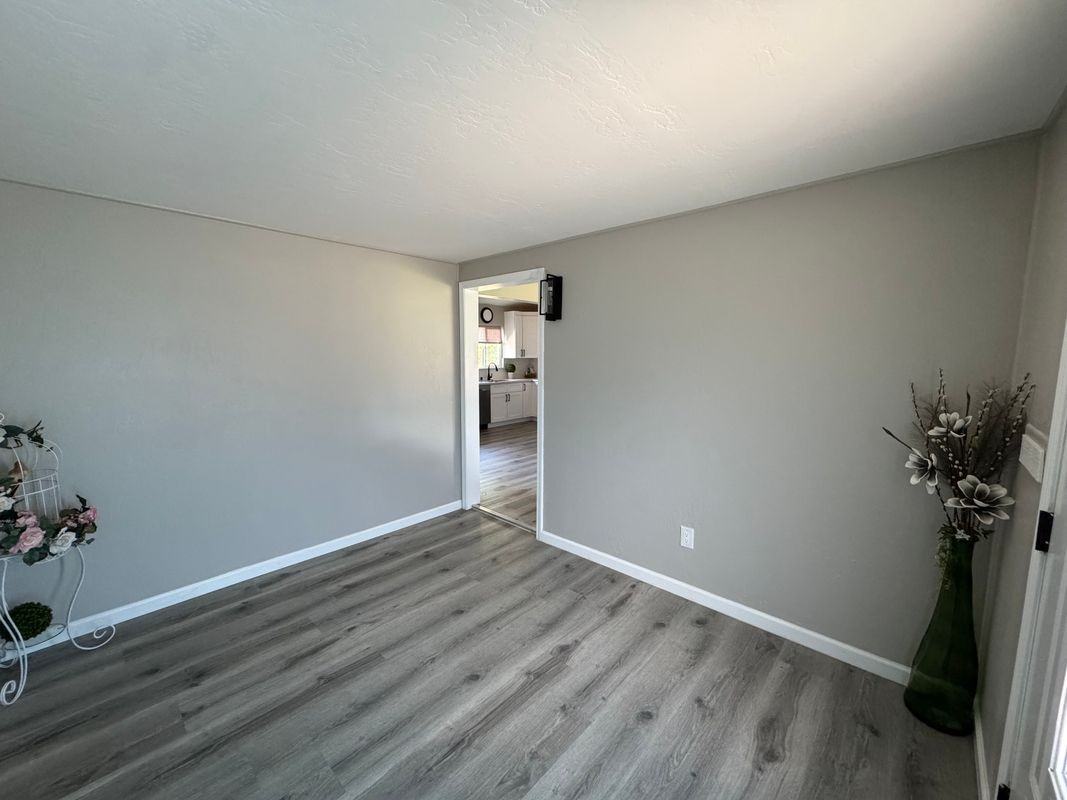 49500 Alan Ave - Photo 2 of 10