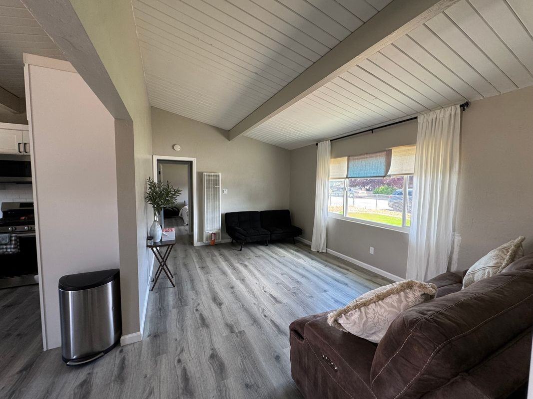 49500 Alan Ave - Photo 3 of 10