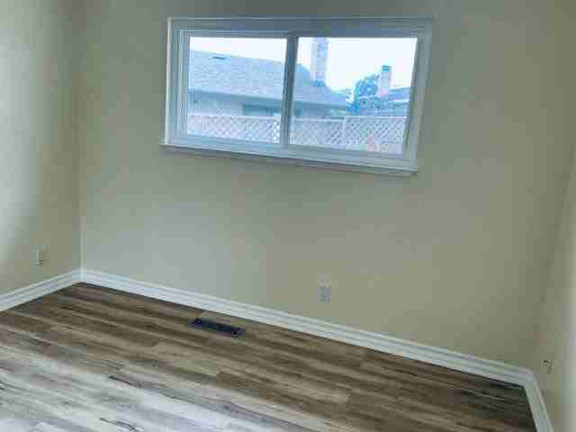 1187 Barbara Ct - Photo 2 of 11