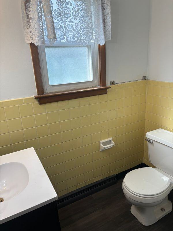 92 Lasalle Ave - Photo 7 of 13