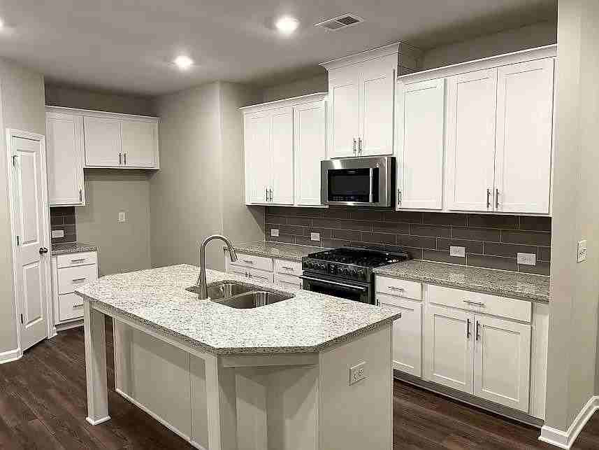1366 Elderwood Way - Photo 5 of 29