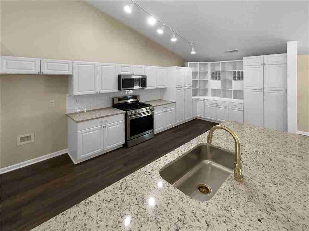 40 Whitney Trce - Photo 3 of 23