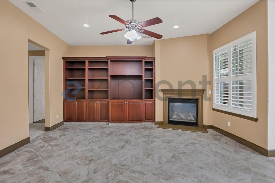 5743 W Chennault Ave - Photo 5 of 49