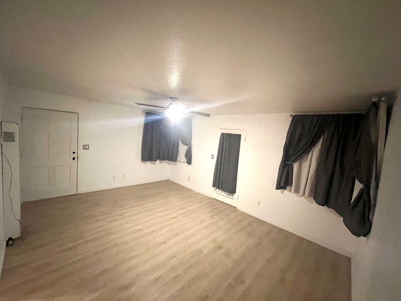 3727 Polk Ave - Photo 3 of 17