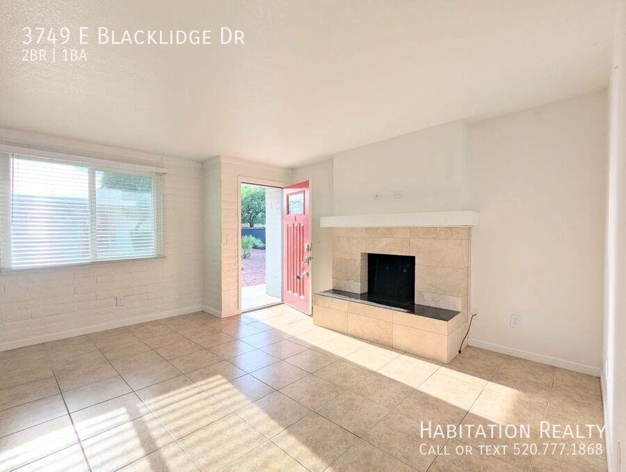 3749 E Blacklidge Dr - Photo 4 of 11