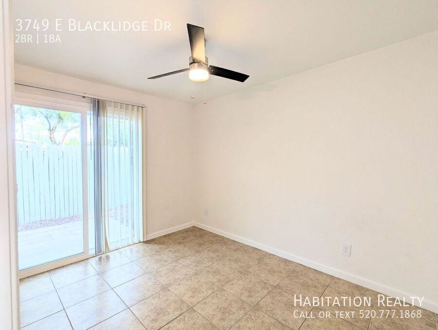 3749 E Blacklidge Dr - Photo 7 of 11