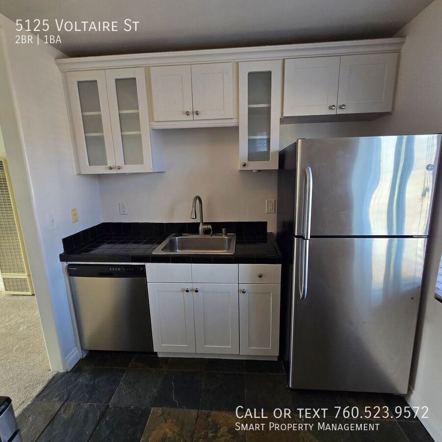 5125 Voltaire St - Photo 2 of 31