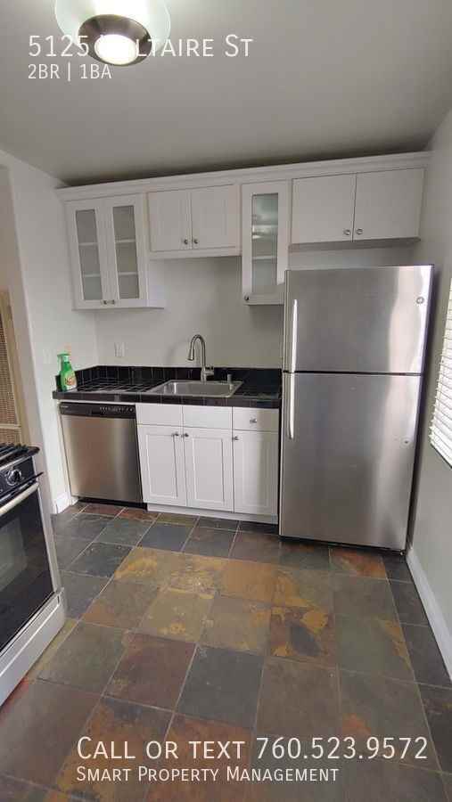 5125 Voltaire St - Photo 3 of 31