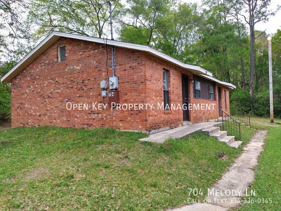 704 Melody Ln - Photo 2 of 12