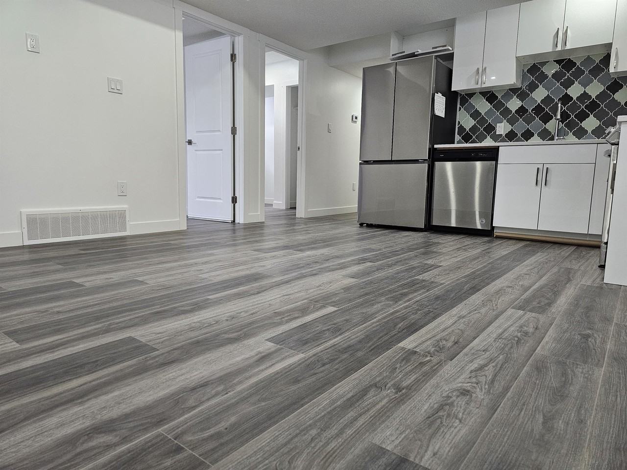 4262 Charles Close Sw - Photo 6 of 18