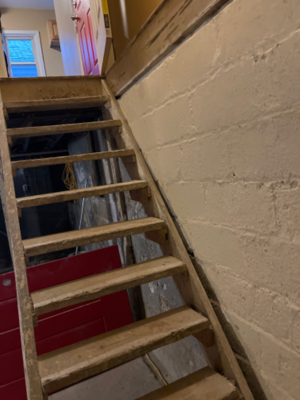 313 Brooklyn Ave - Photo 7 of 14