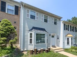 featured image of 5312 Anchor Ct #1