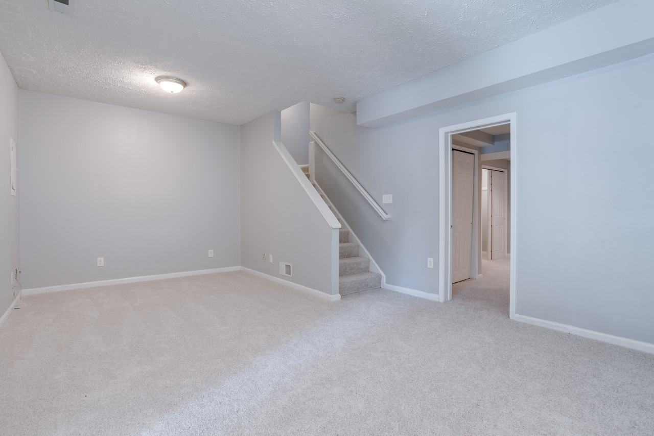 5312 Anchor Ct #1 - Photo 2 of 31