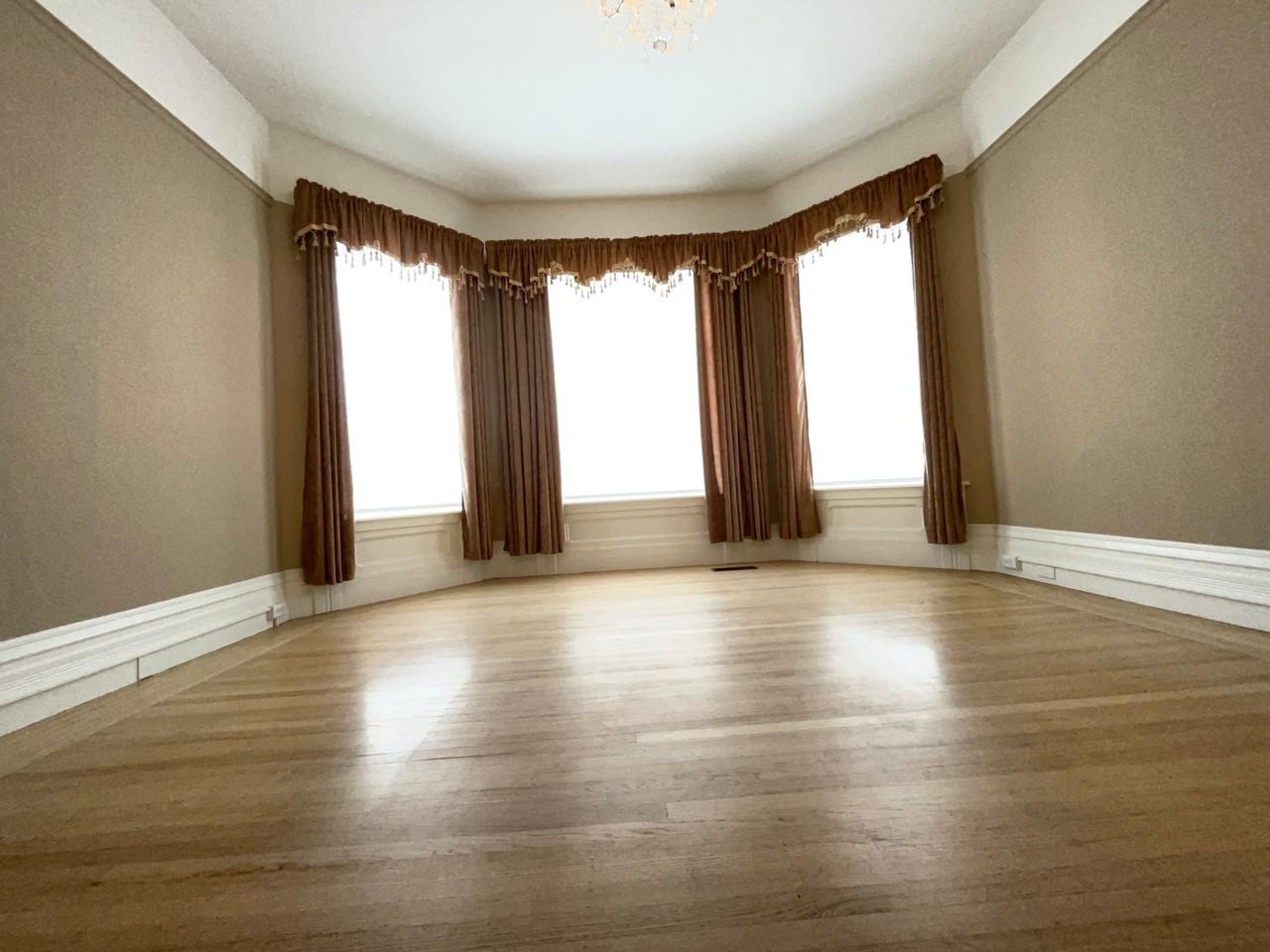633 Taylor Ave #A - Photo 3 of 6