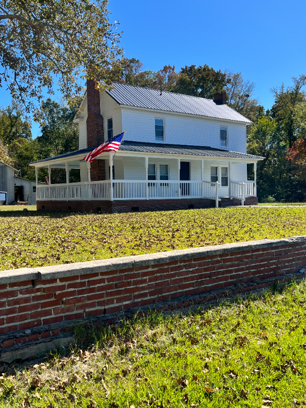 61 Flat Swamp Rd - Photo 2 of 25