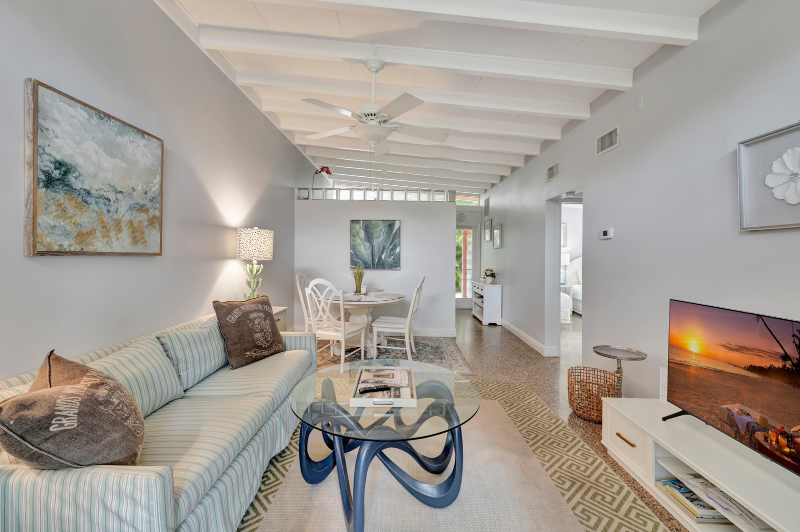 720 Lantana Ln #B - Photo 6 of 28
