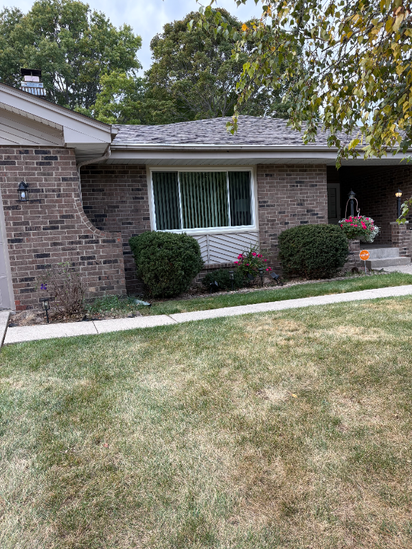 1002 Nassau Pkwy - Photo 2 of 15