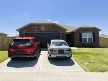 2943 W Mclaren Dr - Photo 1 of 1