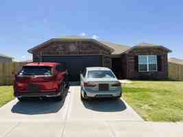 featured image of 2943 W Mclaren Dr