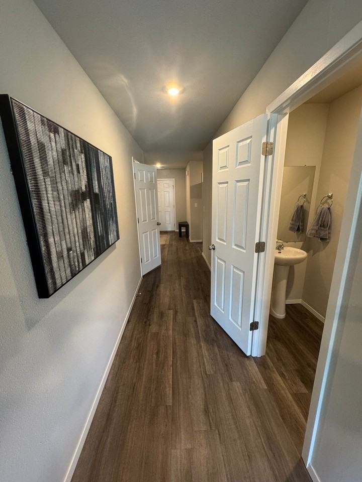 2943 W Mclaren Dr - Photo 3 of 14