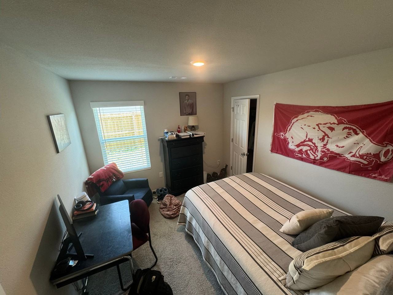 2943 W Mclaren Dr - Photo 4 of 14