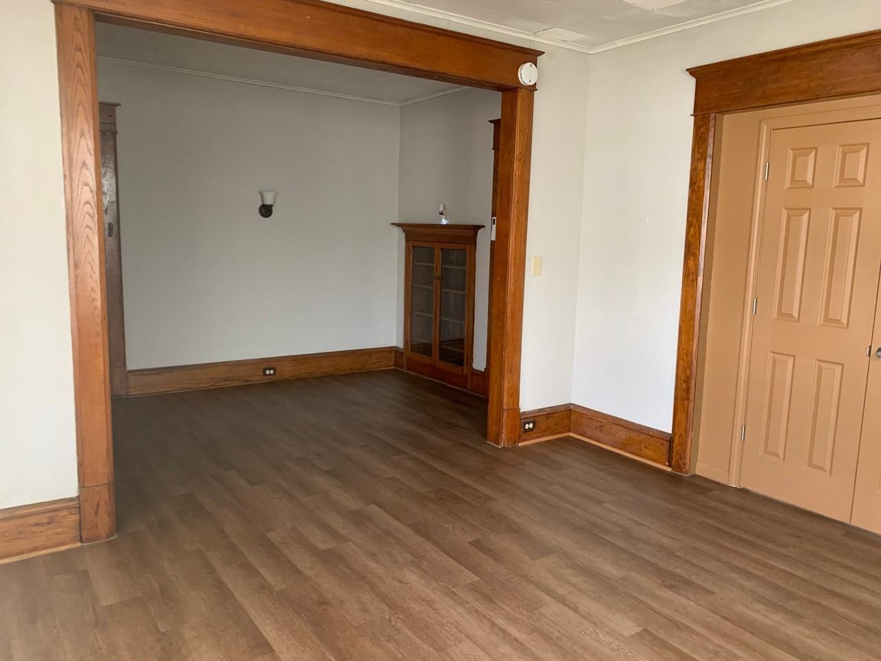 1725 Ryerson Ave #1 - Photo 3 of 11