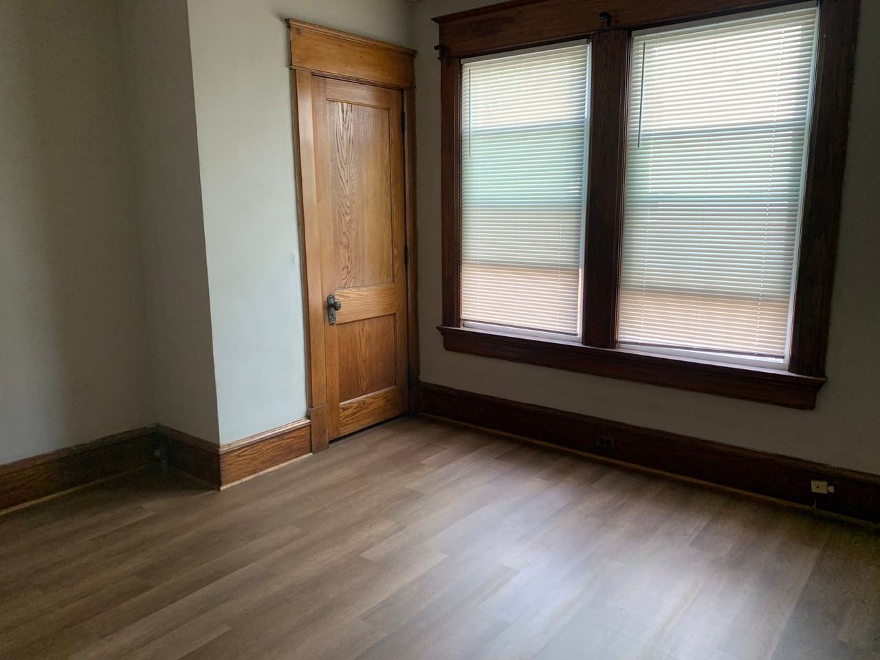 1725 Ryerson Ave #1 - Photo 6 of 11