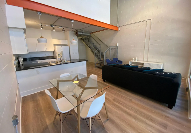 2515 Sw 35th Pl #114 - Photo 3 of 15